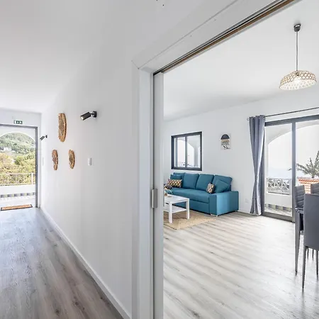 Maylily Seascape Villa