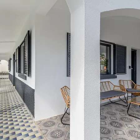 Maylily Seascape * Santa Cruz (Madeira)